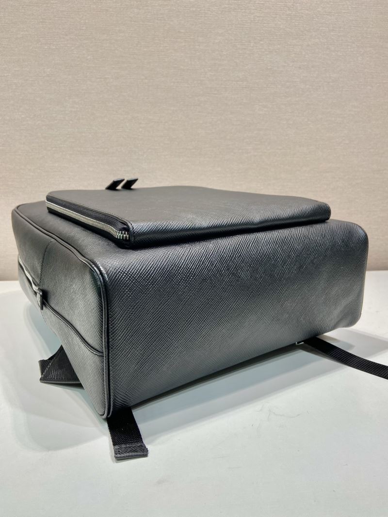 Pra*a backpacks